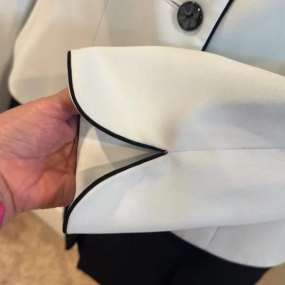 Kasper Skirt Suit - Picture 4 of 11